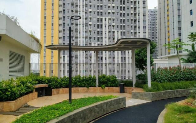 Springlake Apartment Summarecon by Veeroom