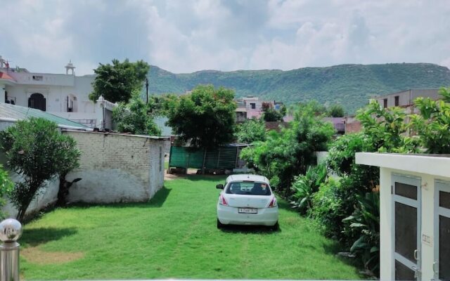 Hilltop Residency