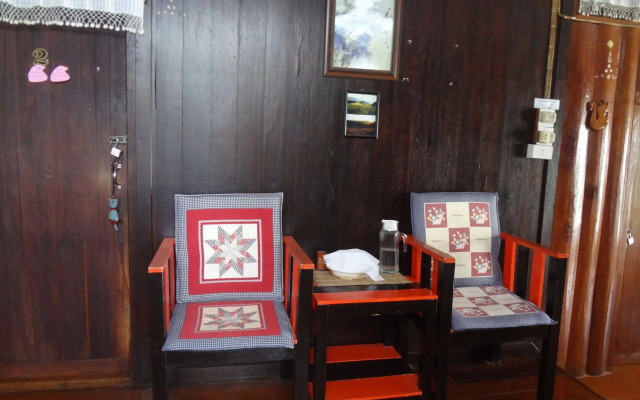 Baan Mai Guesthouse