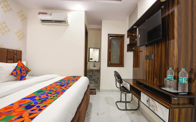 Fabhotel Np International