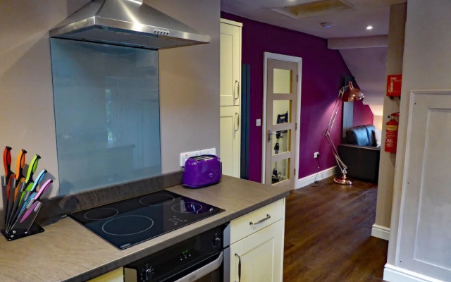 Bryn Melyn Apartments