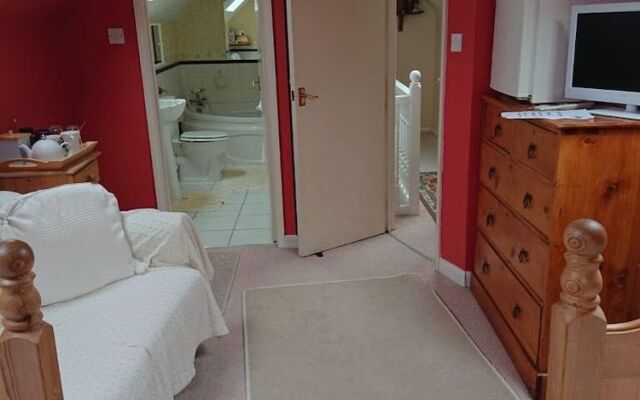 Hayleaze Bed & Breakfast