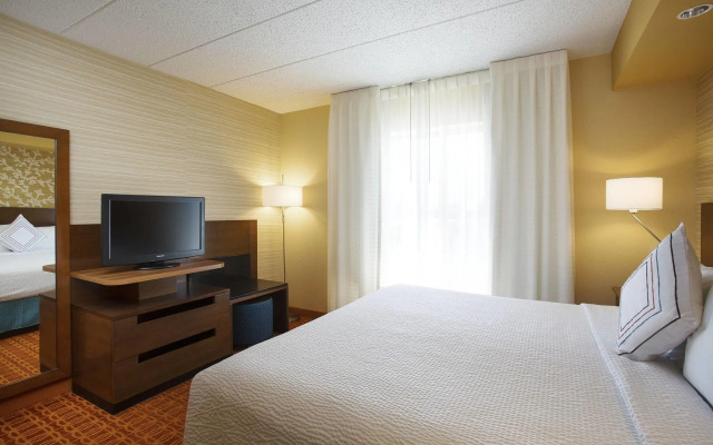 Fairfield Inn and Suites by Marriott Chicago Midway Airport