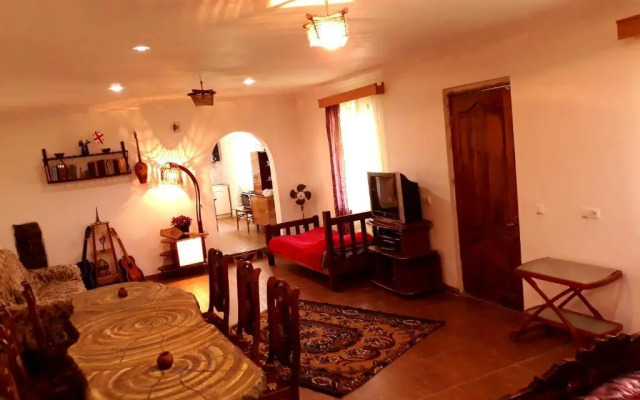 Weekend House