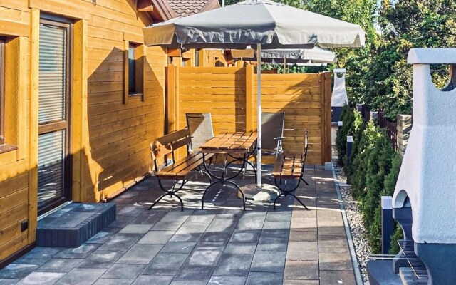 Beautiful Home in Sianozety With 2 Bedrooms