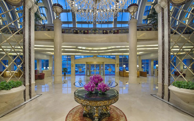Celebrity International Grand Hotel