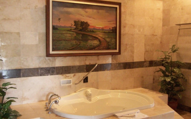 Puri Asri Hotel & Resort