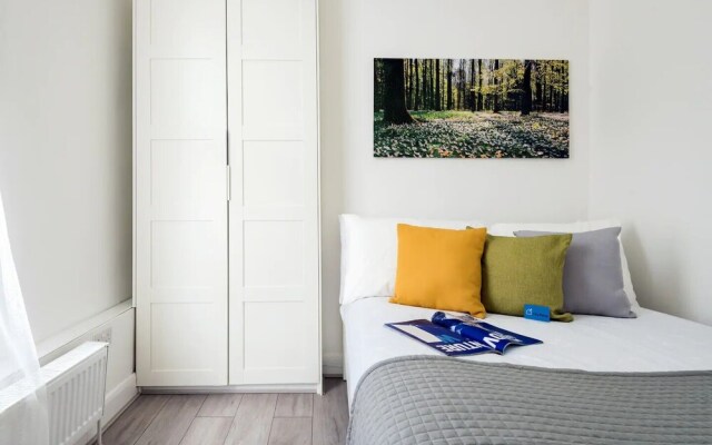 The Armadale Road Residence II