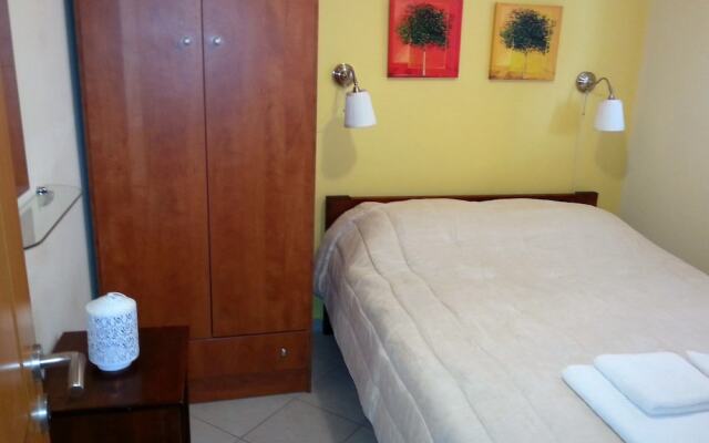 Vasilis Rooms - Apartments