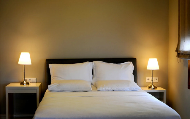 Teos Lodge Pansiyon & Restaurant