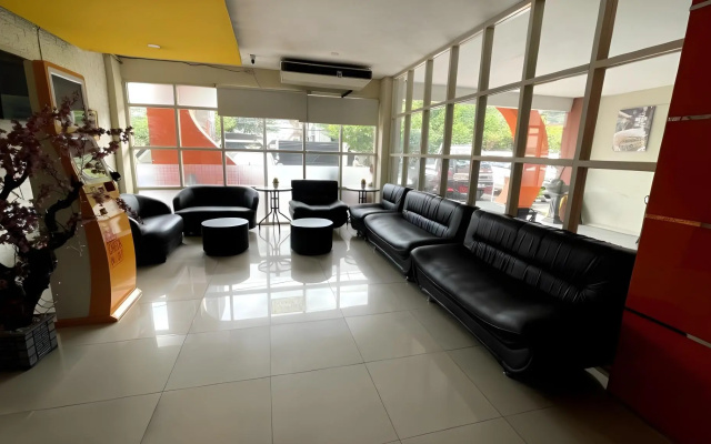 Tab Hotel