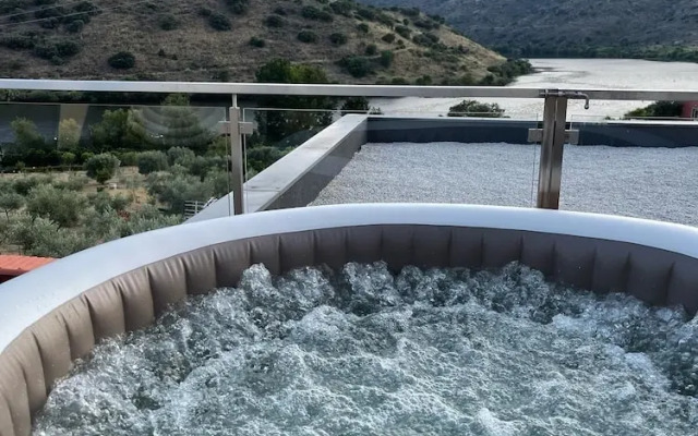 Douro Elegance Suites