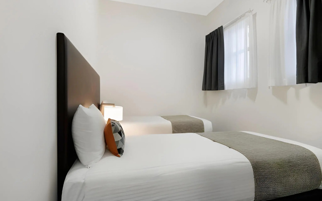 Melbourne CBD Central Apartment Hotel – Guest Rooms – Melbourne