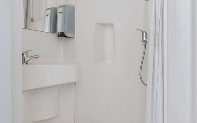 PREMIERE CLASSE ROUEN NORD - Barentin