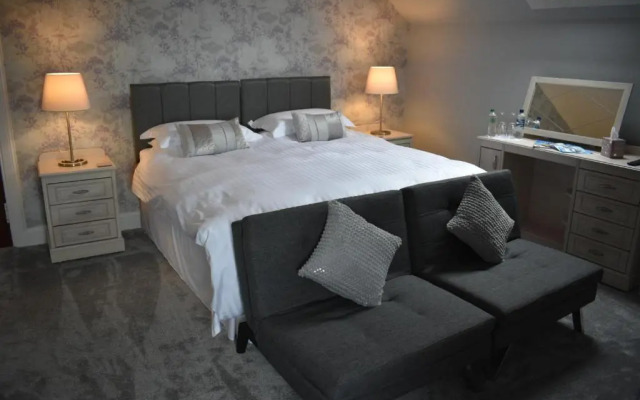 Monturpie Guest House