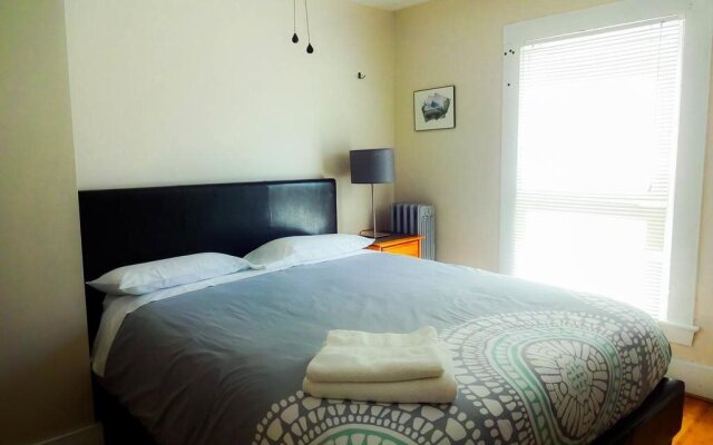 Amory Guest House
