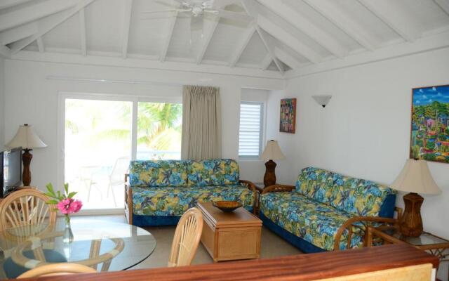Shoal Bay Villas