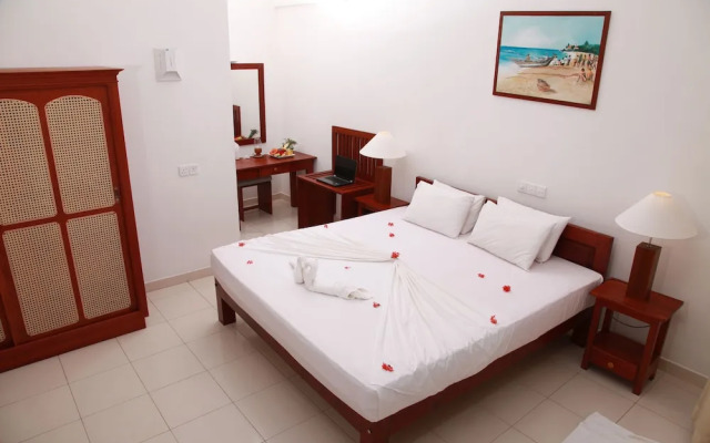 Sea Rock Villa