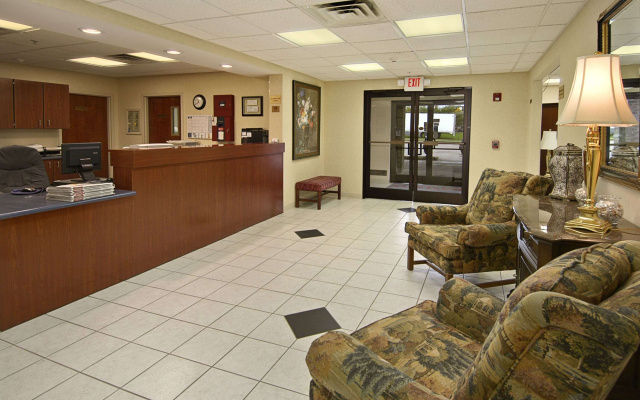 Ramada Limited Mount Sterling