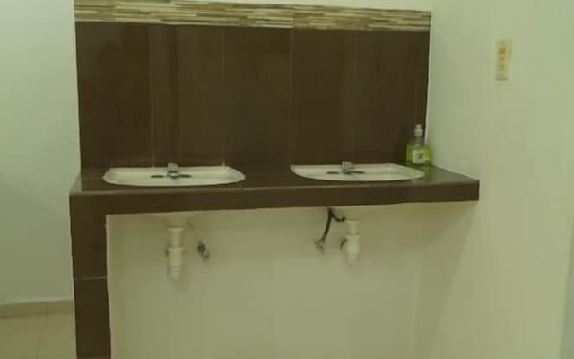 Hostal Frida - Adults Only