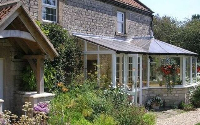 School Cottages BB  Self-Catering