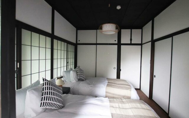 Yamaguchi House Annex, Private House with Onsen