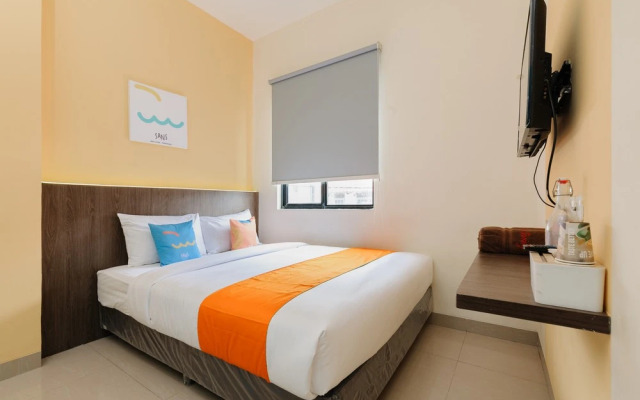 Sans Hotel Max Living Cengkareng