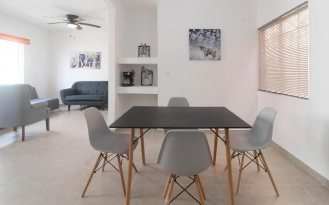 Excellent 2 bedroom apartment close to the beach
