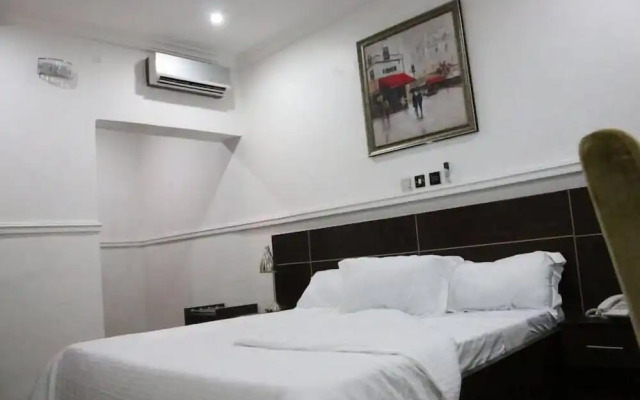 The Den Hotel
