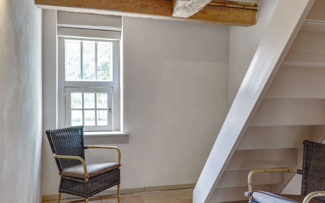Attractively Renovated Farmhouse From Around 1700