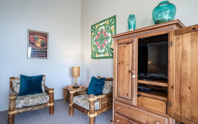 Grand Champions 32 2 Bedroom Condo by RedAwning