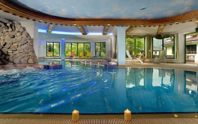 Tevini Dolomites Charming Hotel