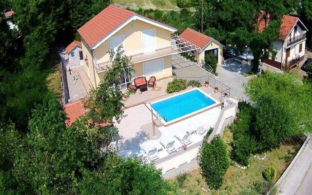 House Villa Grizane