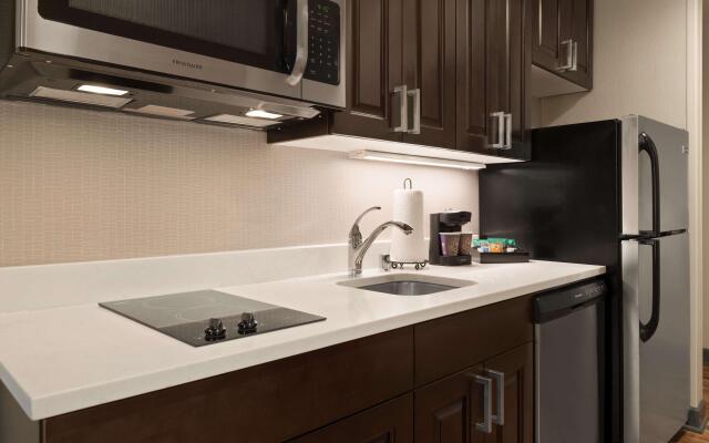 Homewood Suites By Hilton Milwaukee Downtown