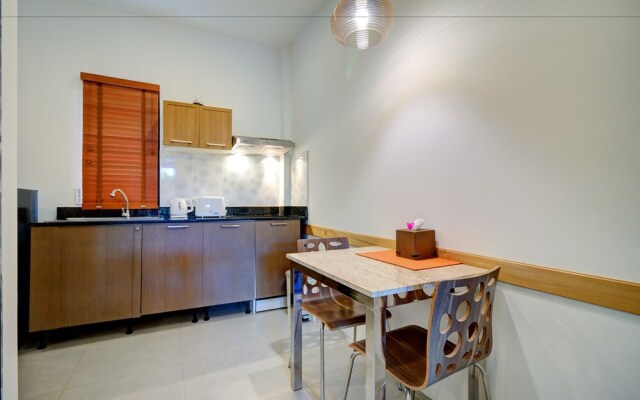 Baan Rawee Villas