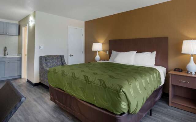 Quality Inn Saint Petersburg North-Tampa Bay