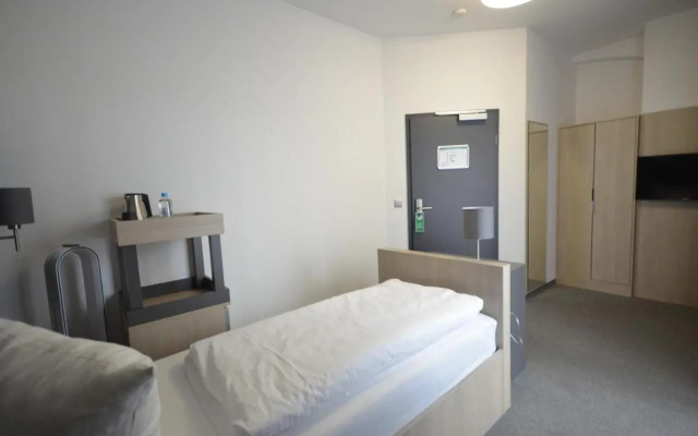 N9 Hotels