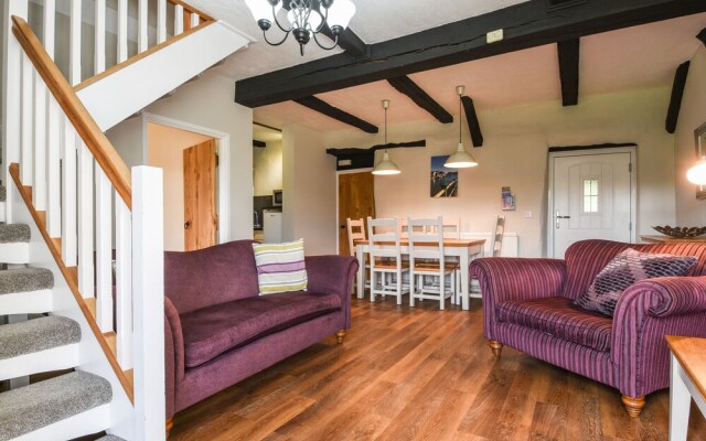 Holly Cottage