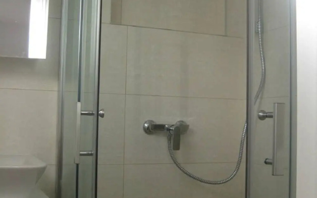 Apartments Paula - One Bedroom Apartment With Terrace 3