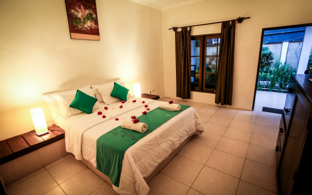 Tír na nÓg Beachfront Resort