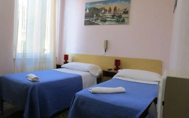 Hotel Massena