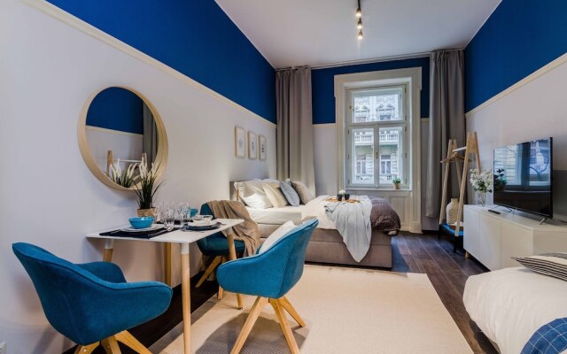 Charm APTs in Prague by Michal&Friends