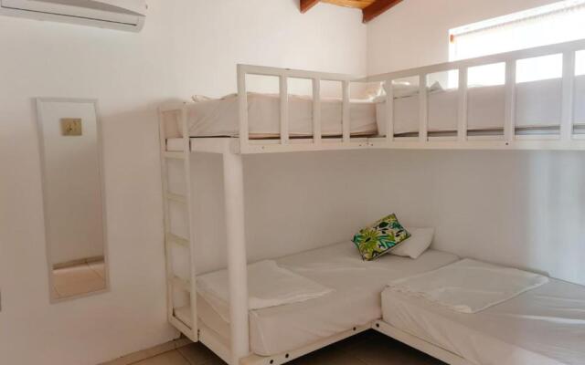 Punta Sal Beach Bungalows - Canoas de Punta Sal Bungalow 10p