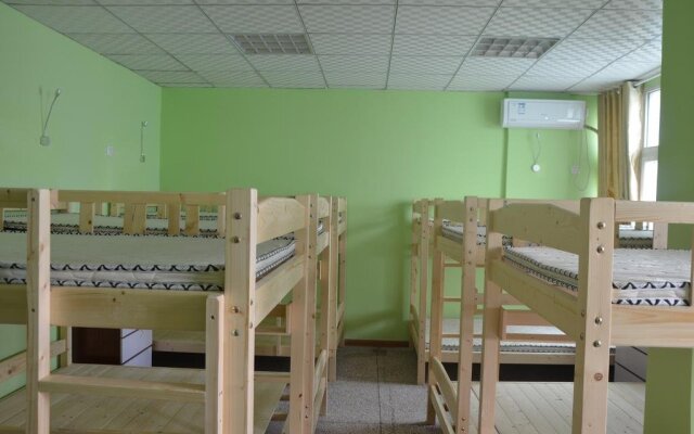 Mengshiguang Youth Hostel