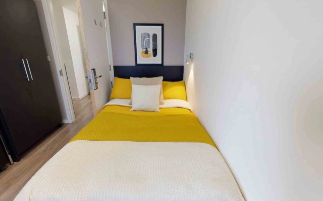 Albany Apartments