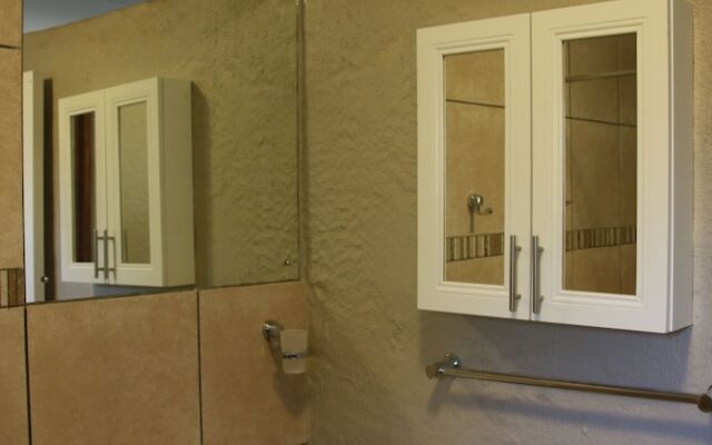 Chane Cheese Farm & Lodge