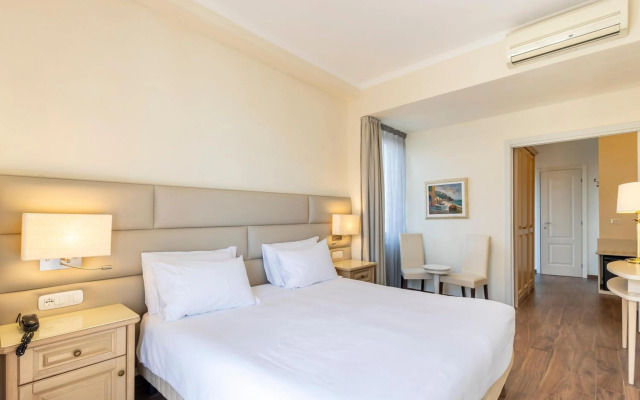B&B Hotel Diano Marina Palace