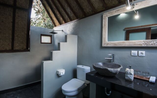 Apit Lawang Villas