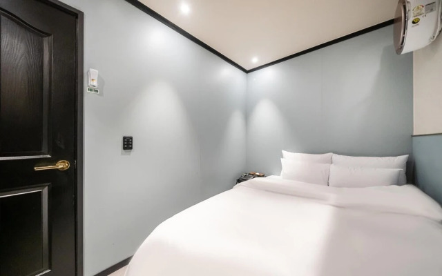 Yangcheon (Shinwol) Stay 25