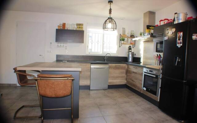 House with 2 Bedrooms in Graveson, with Enclosed Garden And Wifi